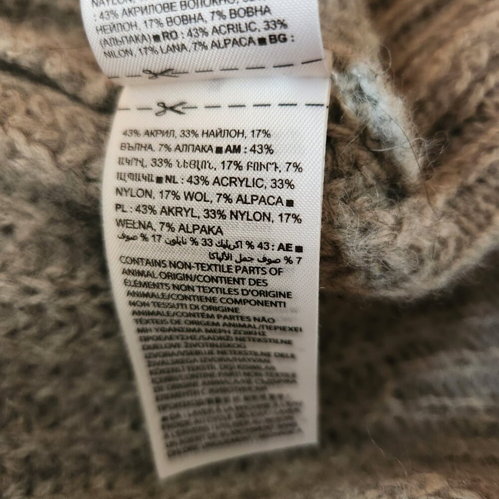 Chunky Soft Grey Wool Blend Knitted Pullover Crew Sweater Size Small - Picture 8 of 11